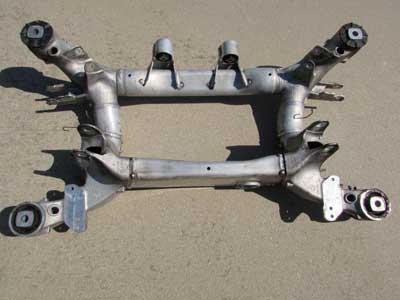 BMW Rear Subframe Axle Carrier 33316770842 E63 645Ci 650i9